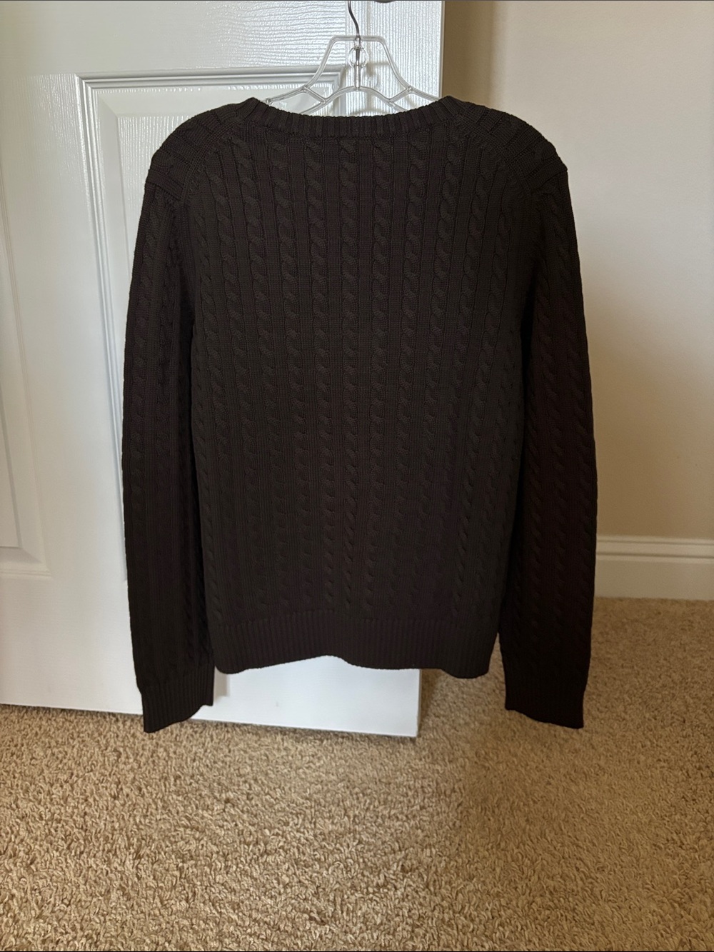 Ann Taylor Cable Knit V-Neck Sweater
Dark Brown - Picture 10 of 17